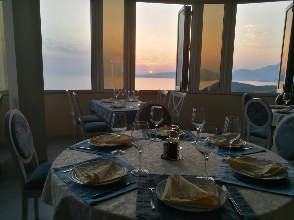Apartments Drobni Pijesak Petrovac Buitenkant foto