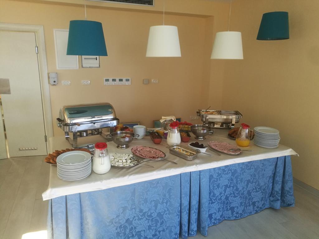 Apartments Drobni Pijesak Petrovac Buitenkant foto